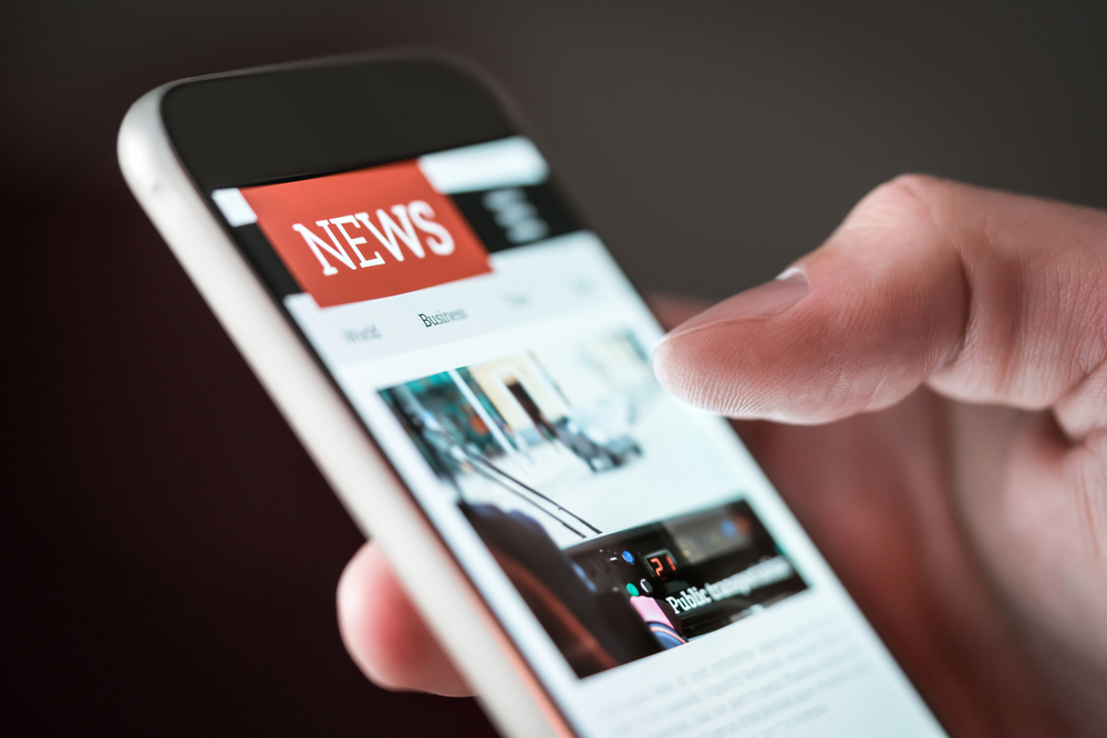 Schock! Kind postet Video mit Waffe bei WhatsApp - SEK stürmt Wohnung 