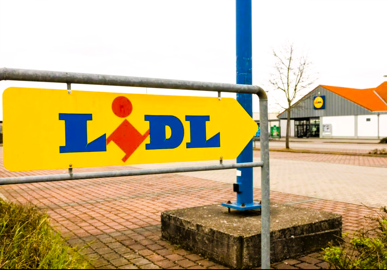Mordversuch im Lidl-Markt! Mann lebensgefährlich verletzt! Schock beim Einkaufen